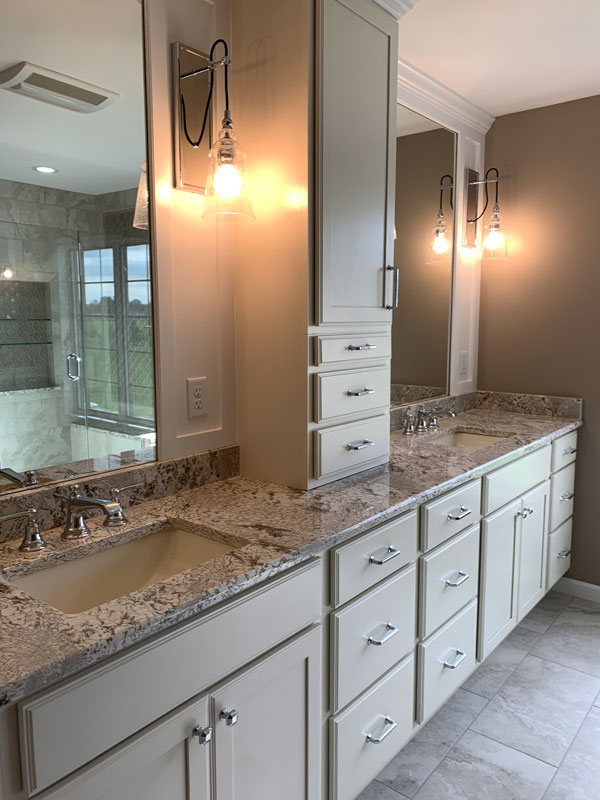 Bathroom Vanity and Accent TIle Remodel